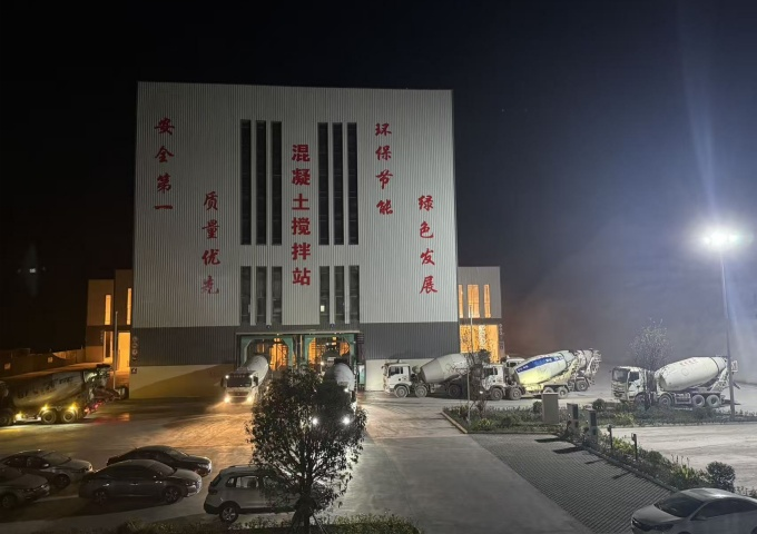 高效保供顯擔(dān)當(dāng)！耀發(fā)公司圓滿(mǎn)完成天齊綠色低碳產(chǎn)業(yè)園項(xiàng)目混凝土供應(yīng)任務(wù)